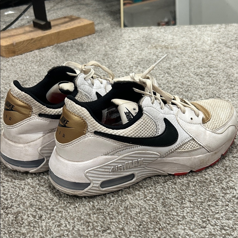 Nike Air Max Women's Sneakers - White, Black, and Gold